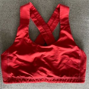 Lululemon sports bra size 8